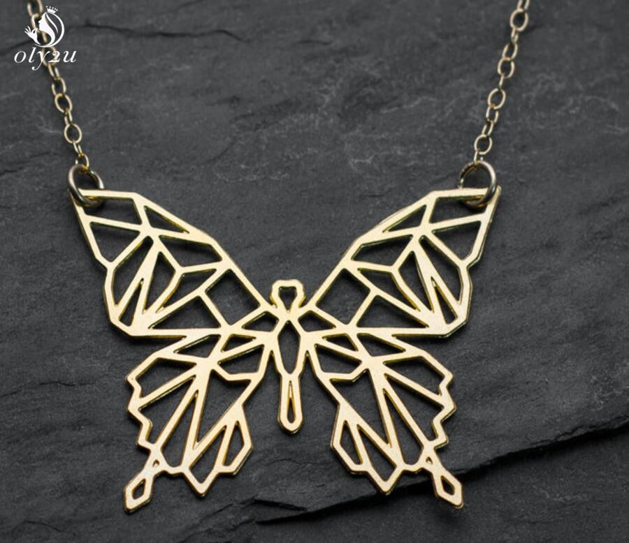 Oly2u Butterfly Necklace