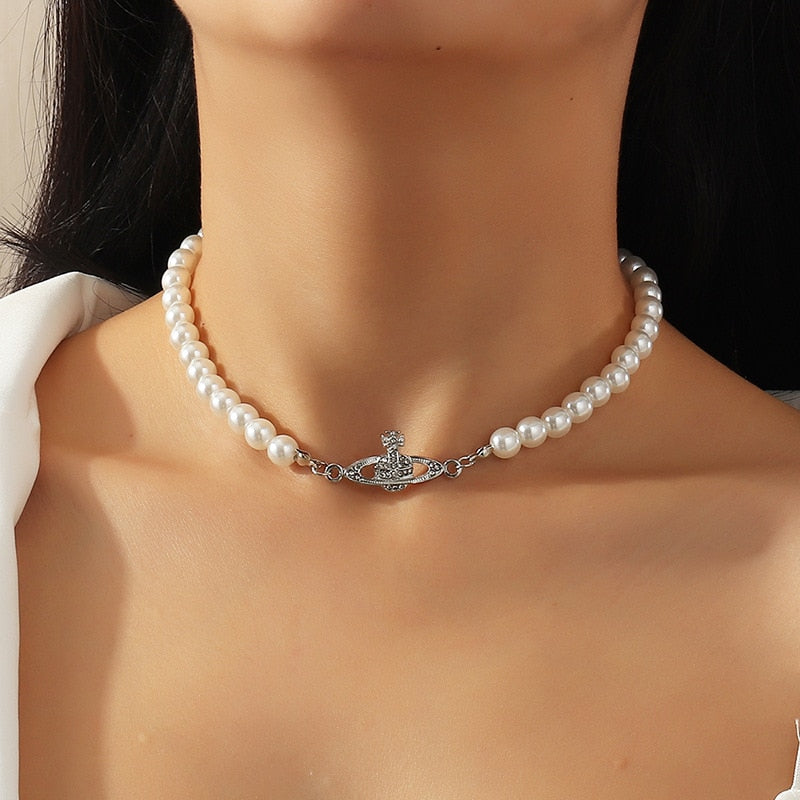Elegant Pearl Choker Necklace