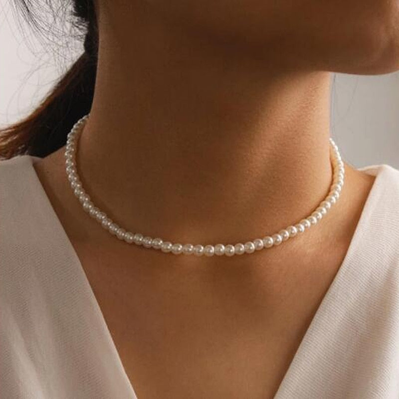 Women Fashion Vintage Pearl Necklace